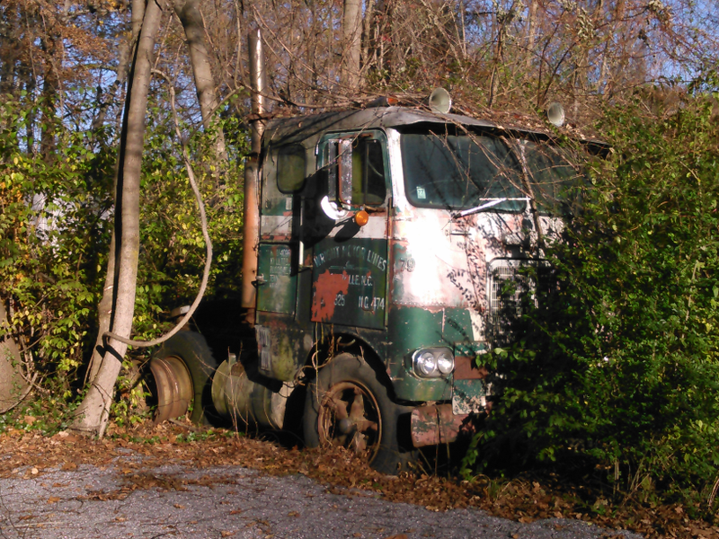 Illustration for article titled Just visited an ex-truck service brewery.
